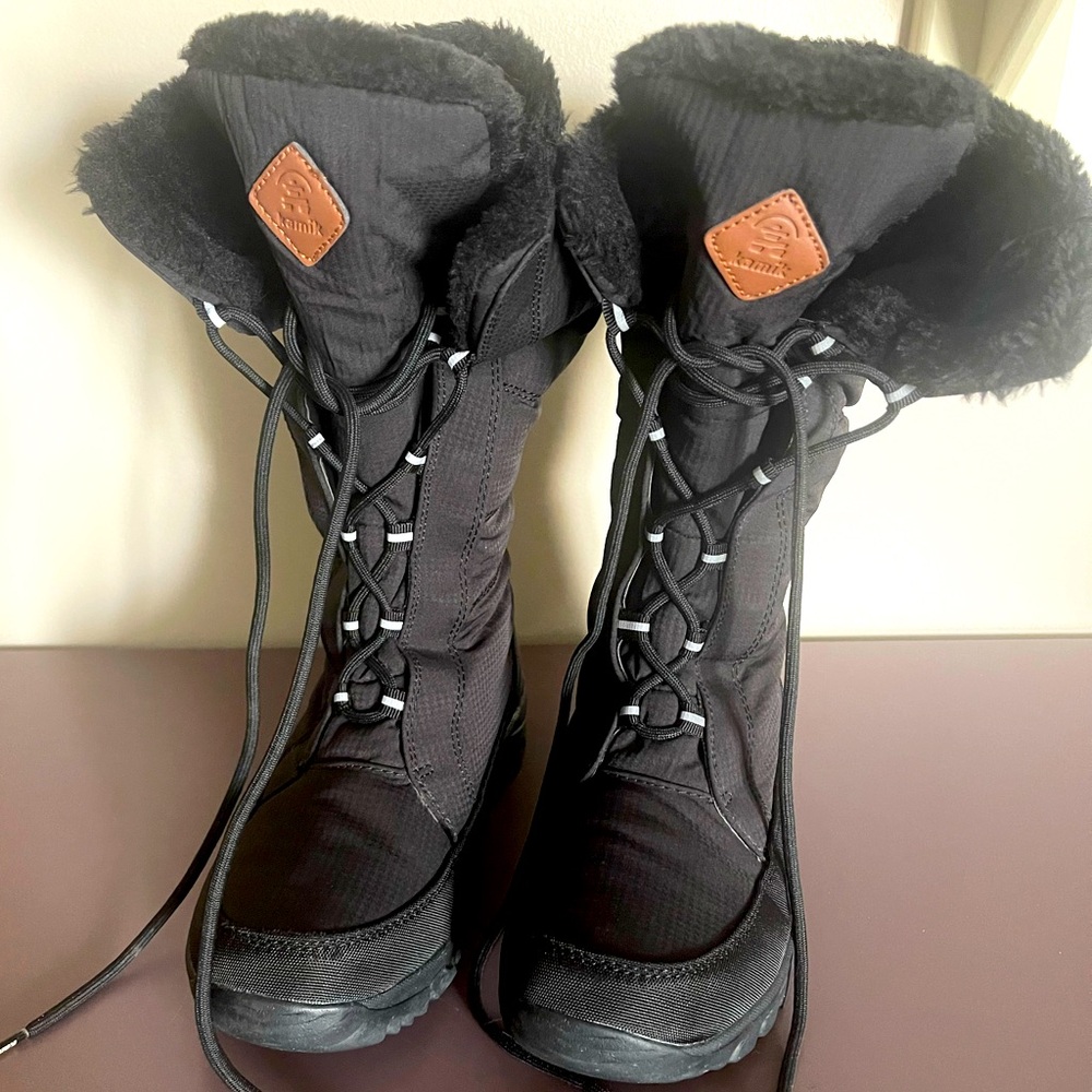 NWOT Kamik Momentum 3 Winter Hiking Boots (US 6) 🥾